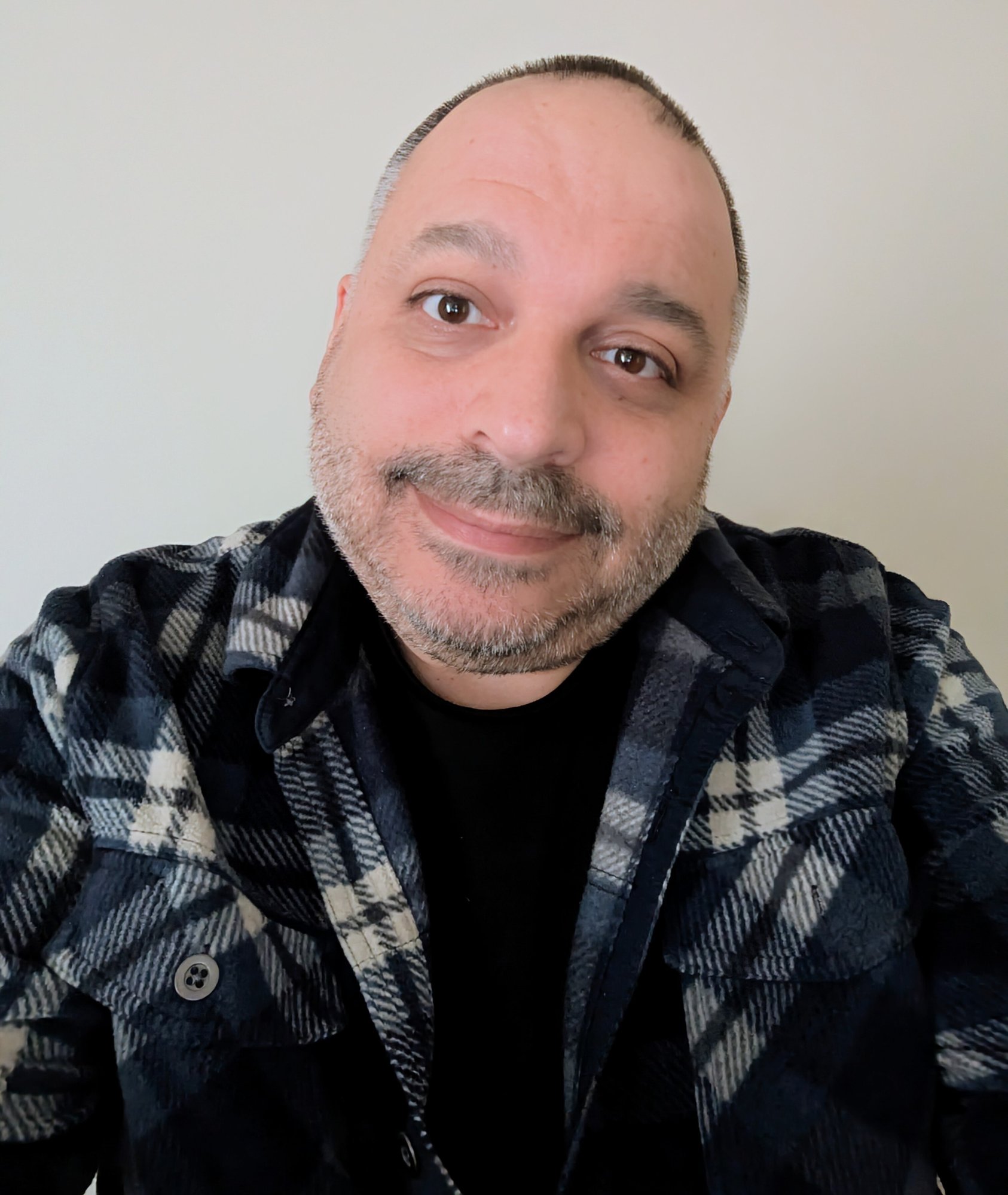 PXL_20241124_180945823~2 PXL_20241124_180945823~2